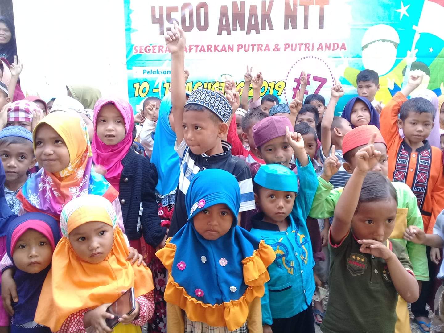 200 Anak Khitan Massal Gratis di Siru, Lembor - Manggarai Barat