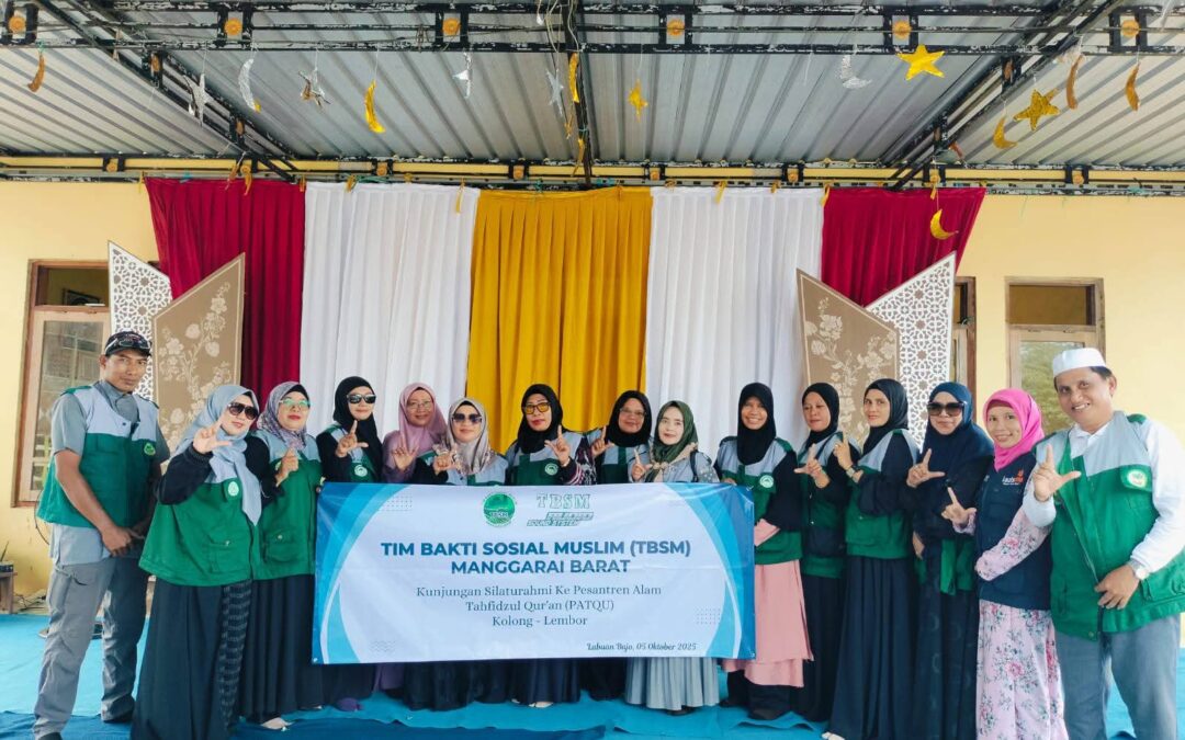 Tim Bakti Sosial Muslim Labuan Bajo memberikan Bantuan di Pesantren Kolong