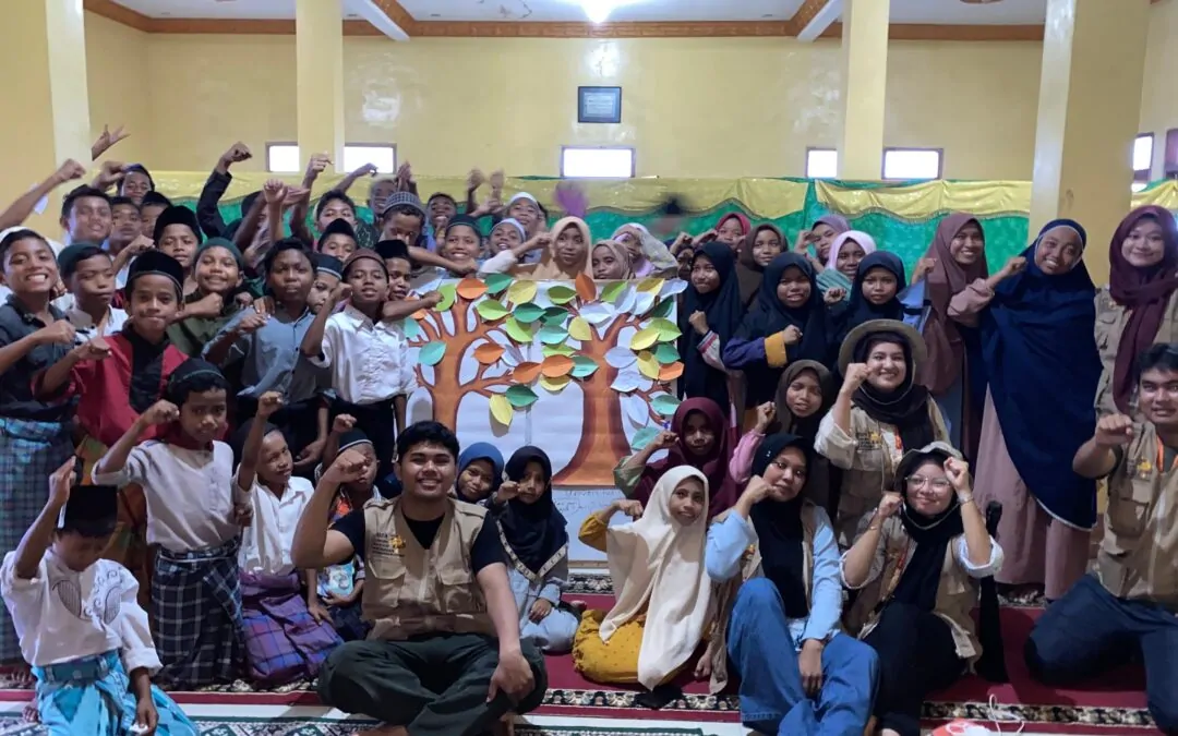Forum Pemuda Perubahan Melakukan Pengabdian di Pesantren Kolong
